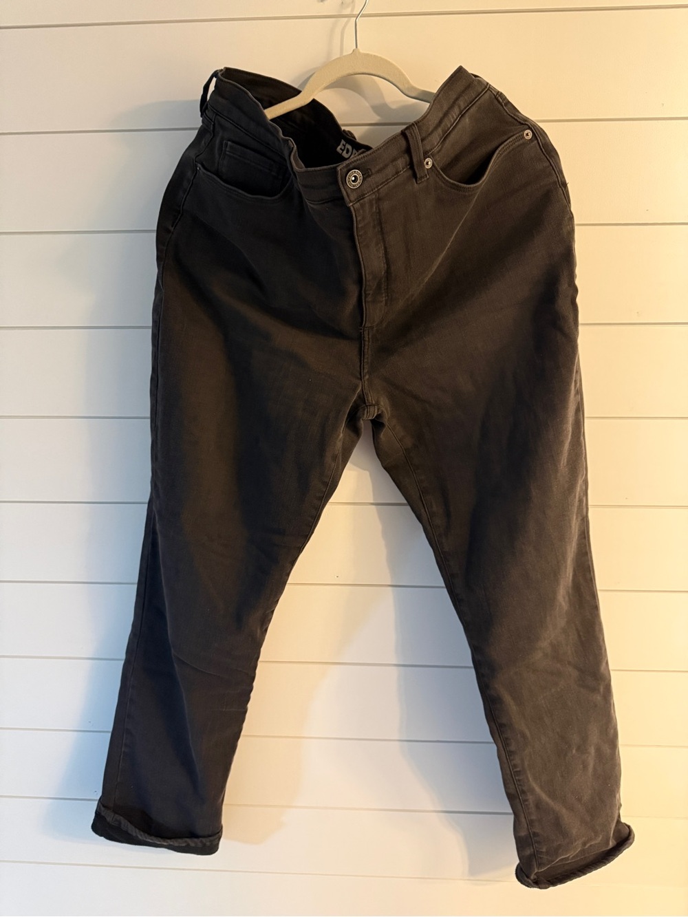 Women’s Eddie Bauer Fleece Lined Black Jeans Size 16